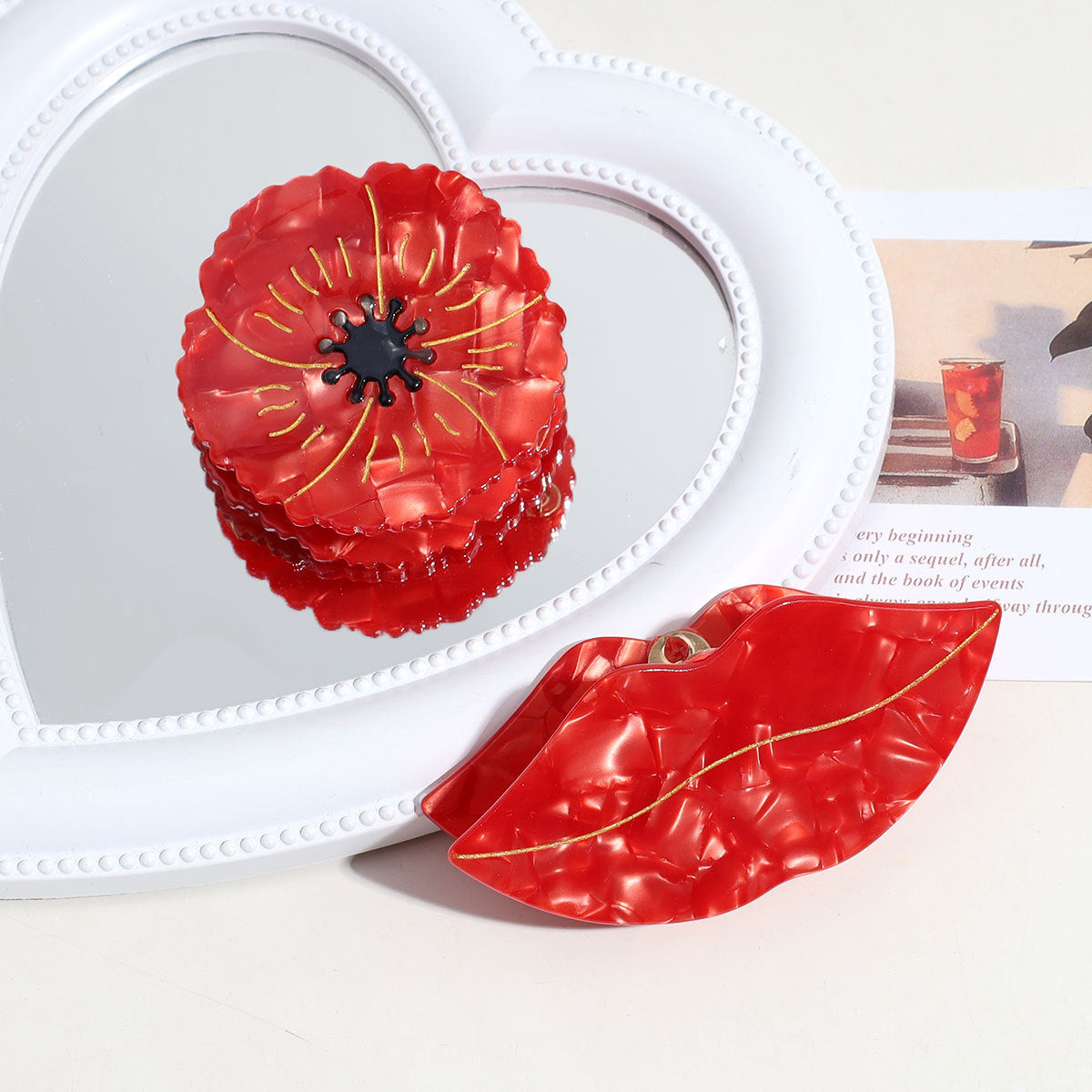 Fashion Lip Acetate Grip Lines