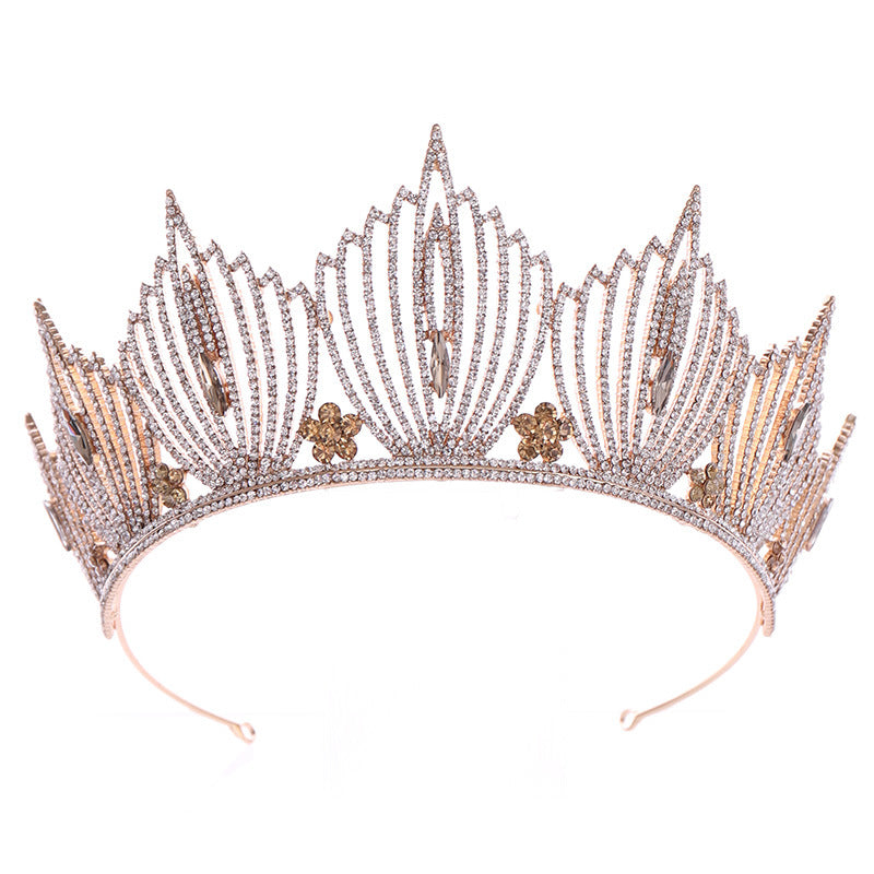 Crystal Crowns Are Popular In Europe And America