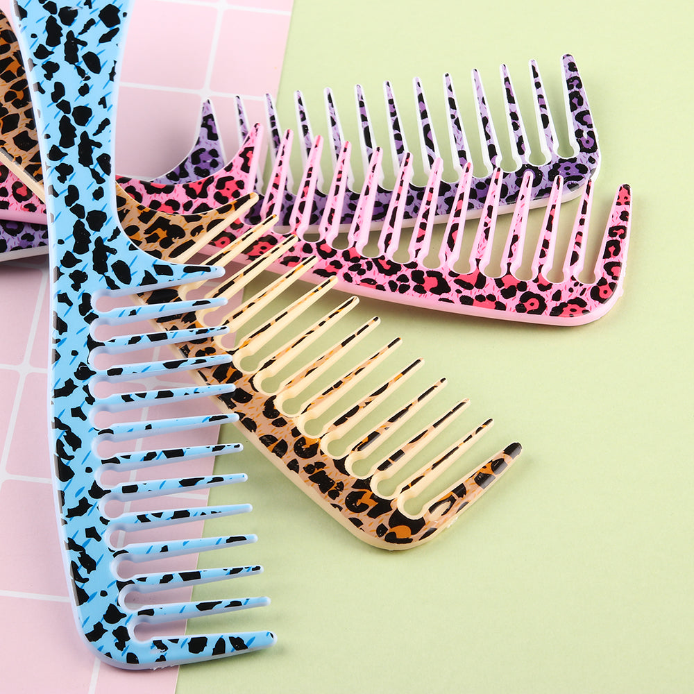 Fashionable Plastic Leopard Print Large Tooth Comb