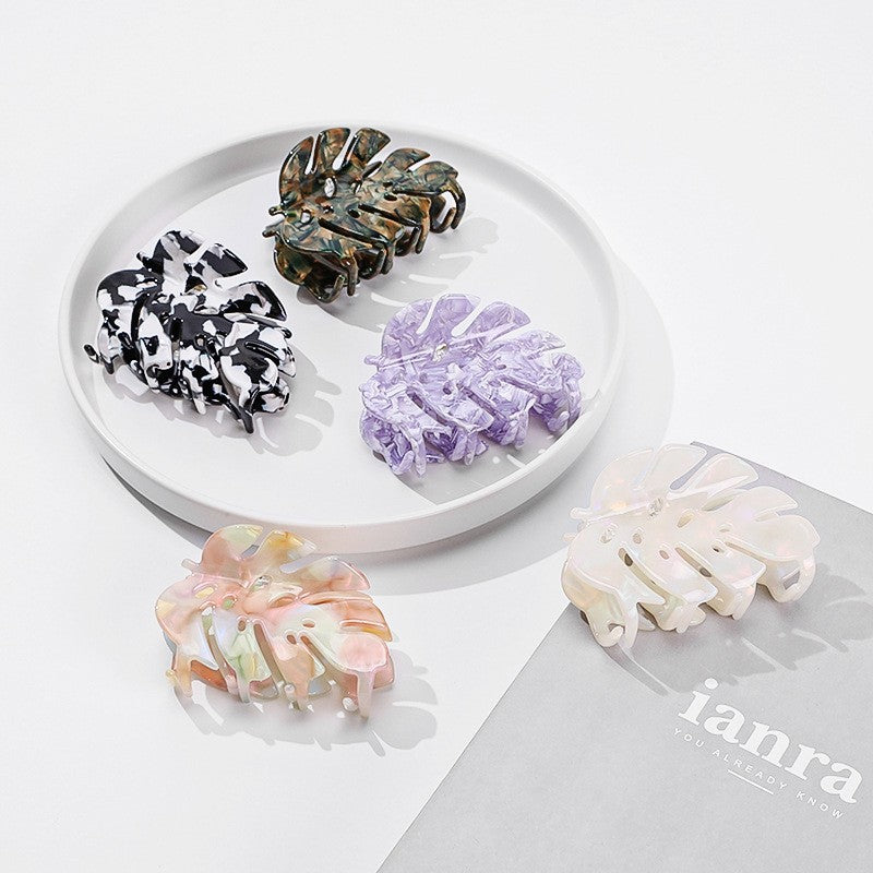 Elegant Leaf-shaped Hair Clip For The Back Of The Head