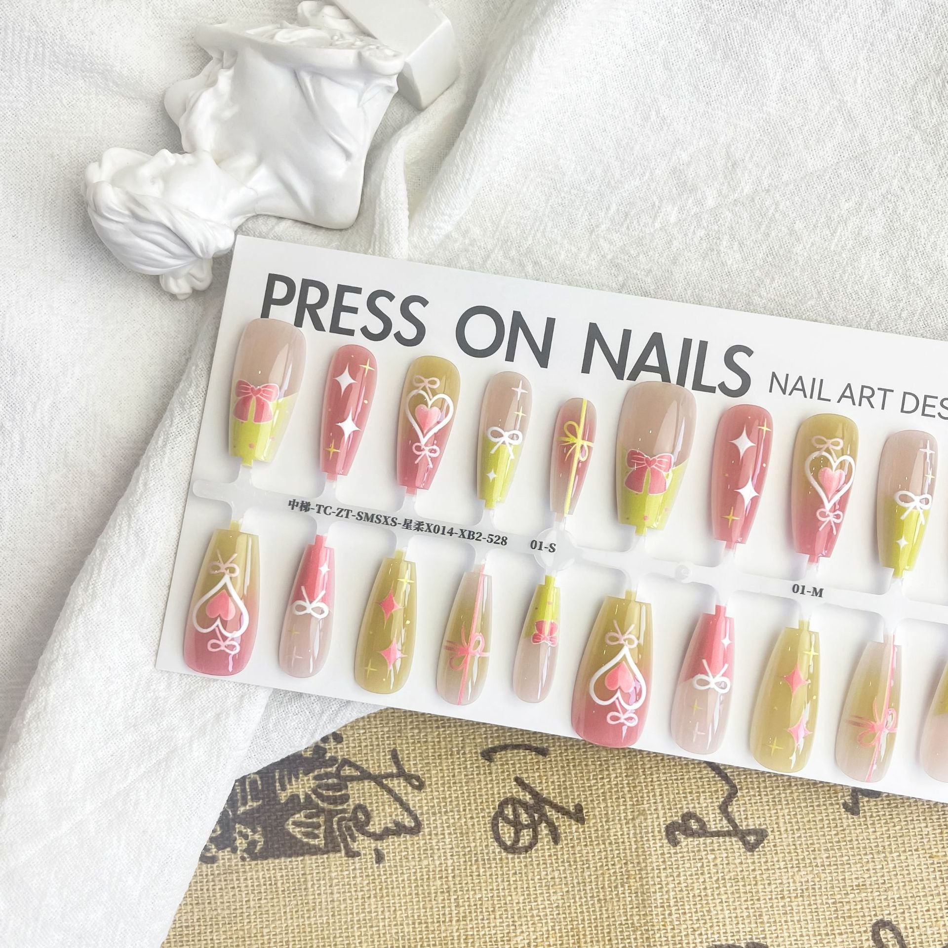 Dopamine Sweet Cool INS Style Dark French Fake Nail Tip
