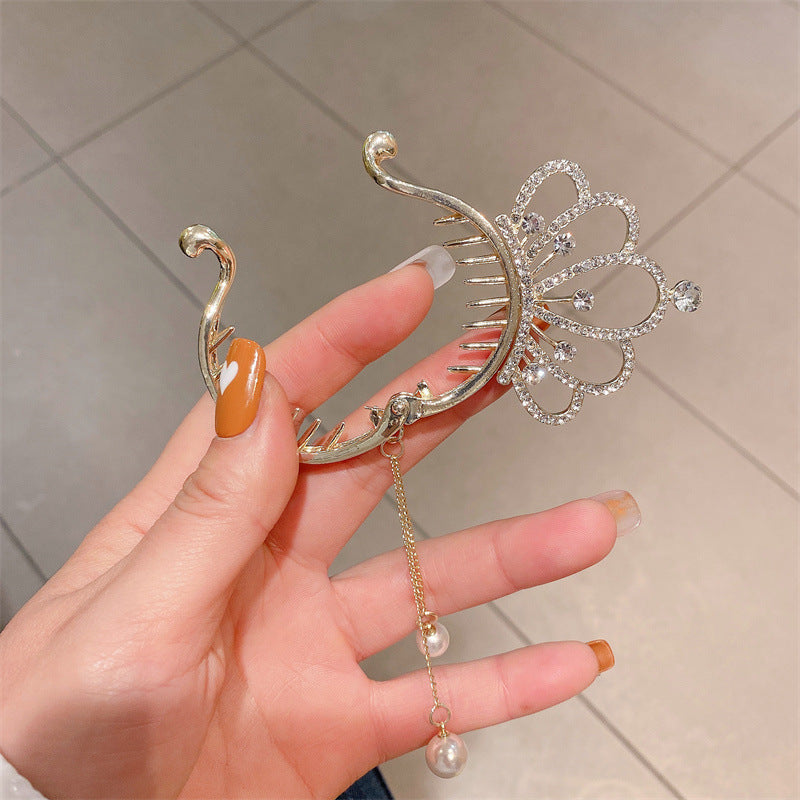 Deeply Curly Hair And High-grade Headwear Grip