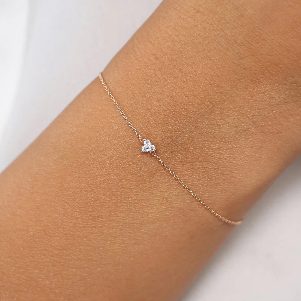 Triangle Studded Diamond Classic Foundation Versatile Temperament Bracelet