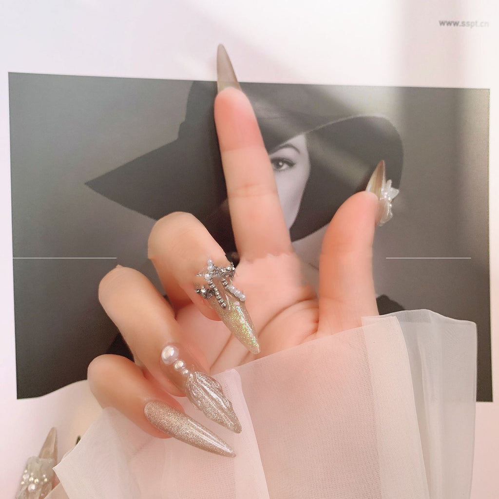 Vultune Light Luxury Fairy Skirt Hem White Nail Patch Pearl