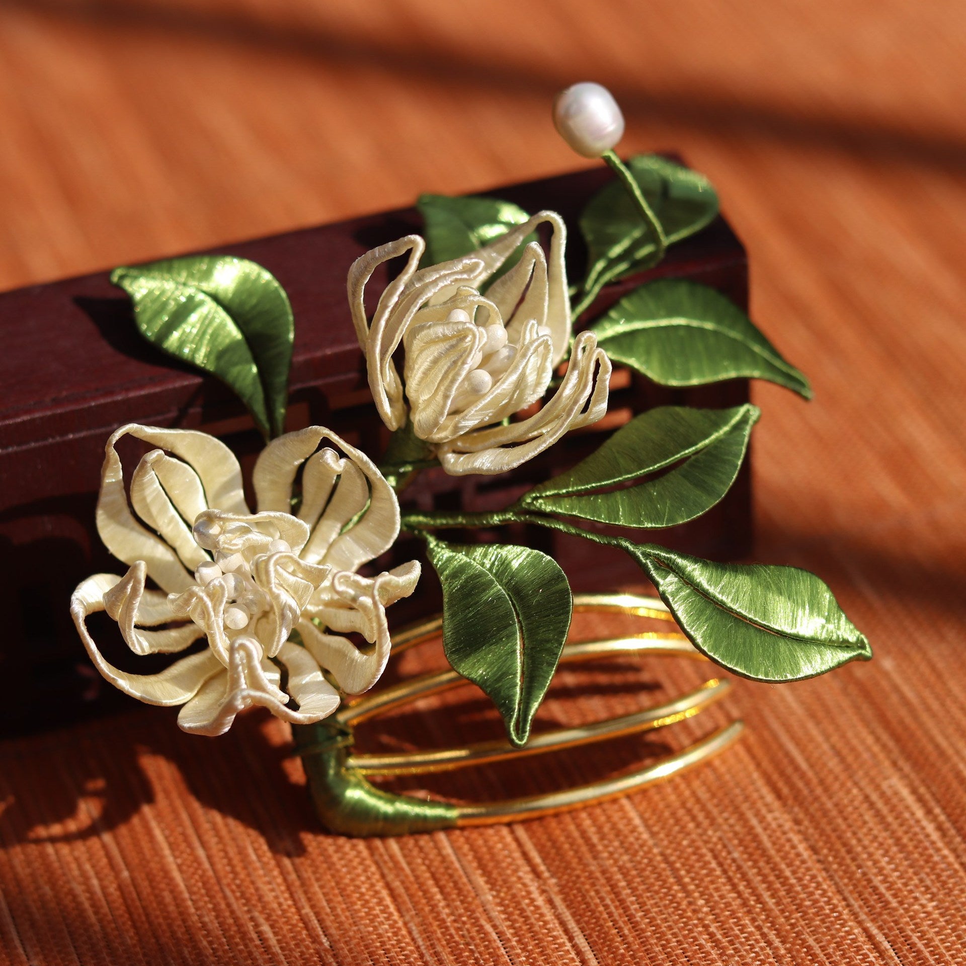 Magnolia Flower Wrapping Flower Decoration Simple Classical Hairpin Hair Comb
