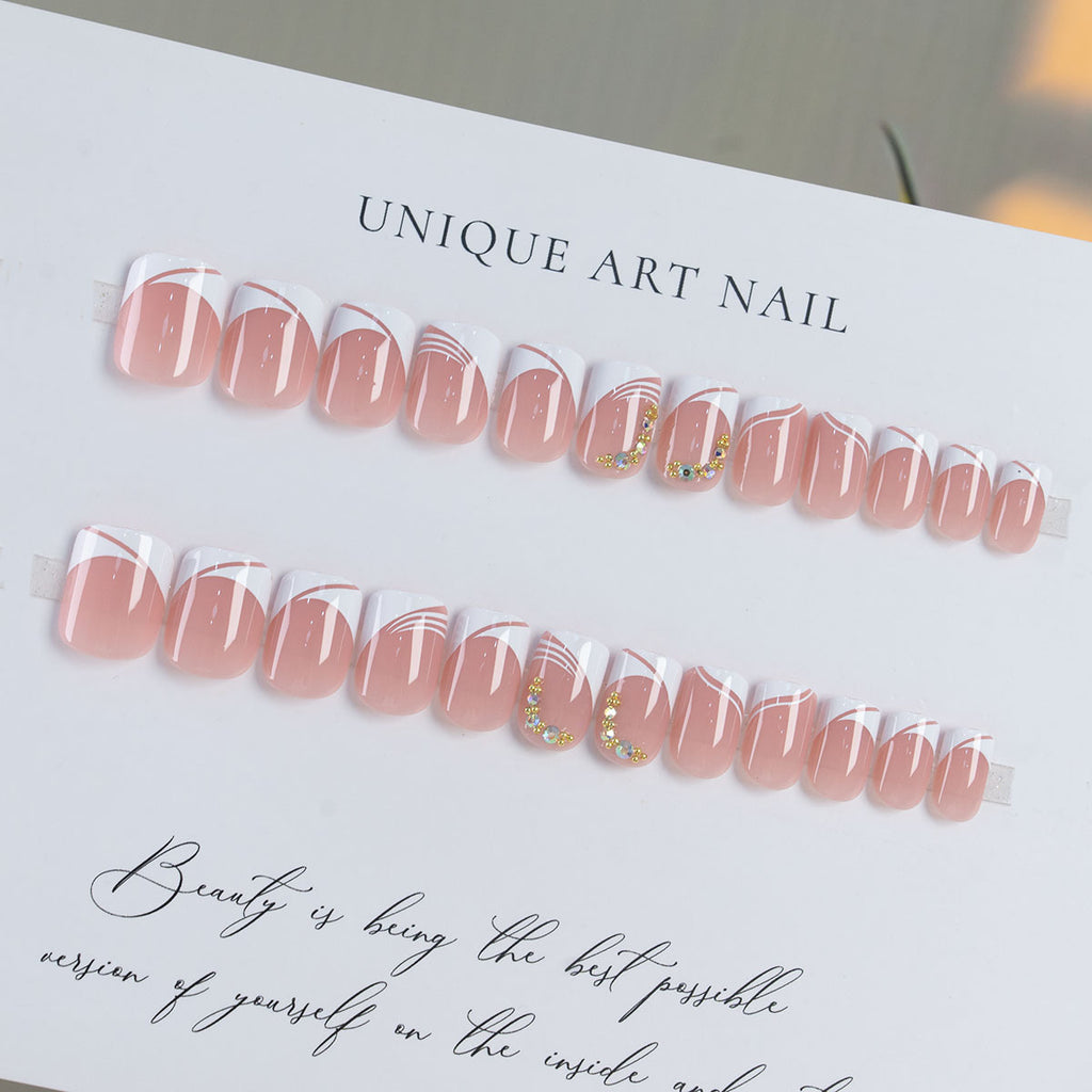 Wear Manicure Nail Piece Removable White