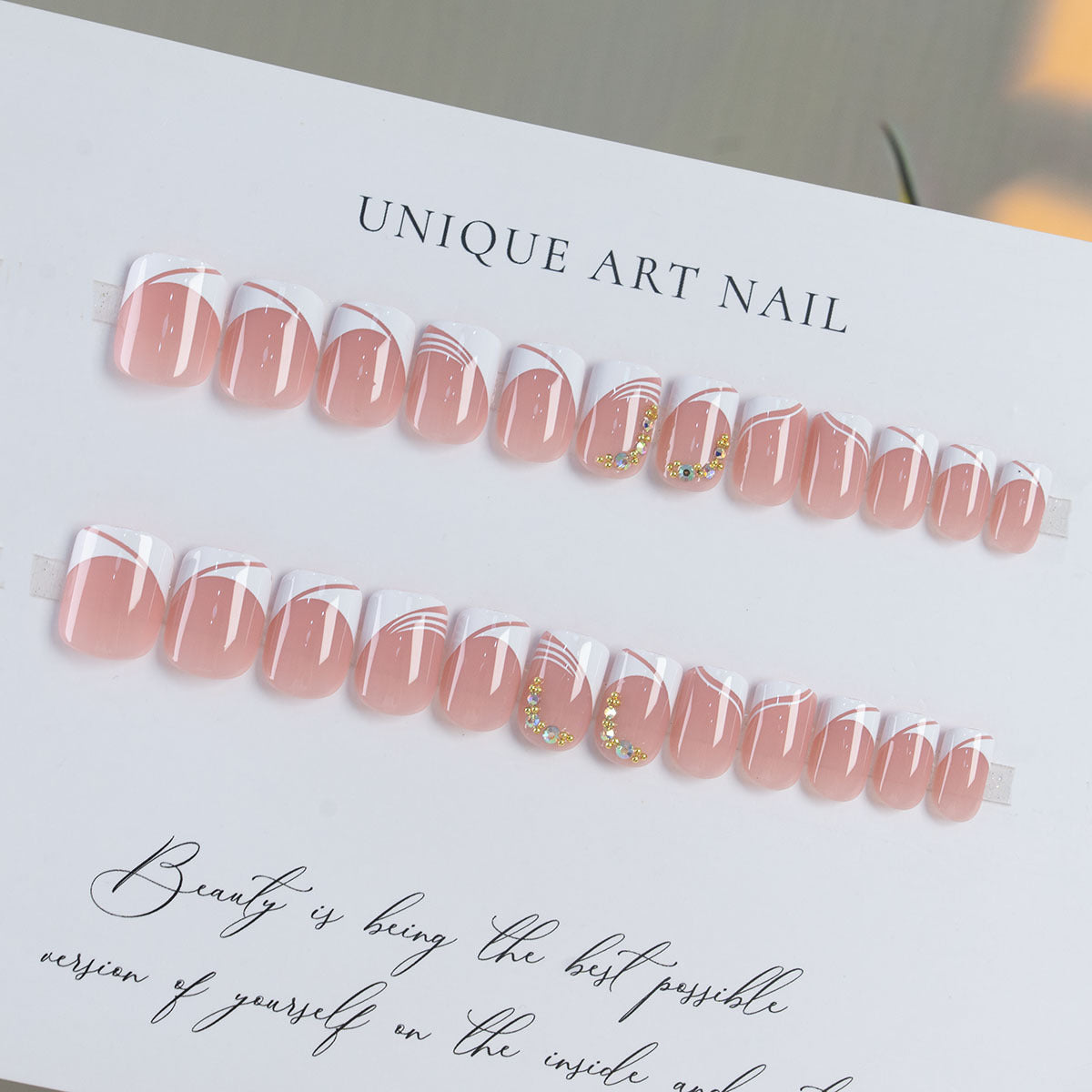 Wear Manicure Nail Piece Removable White