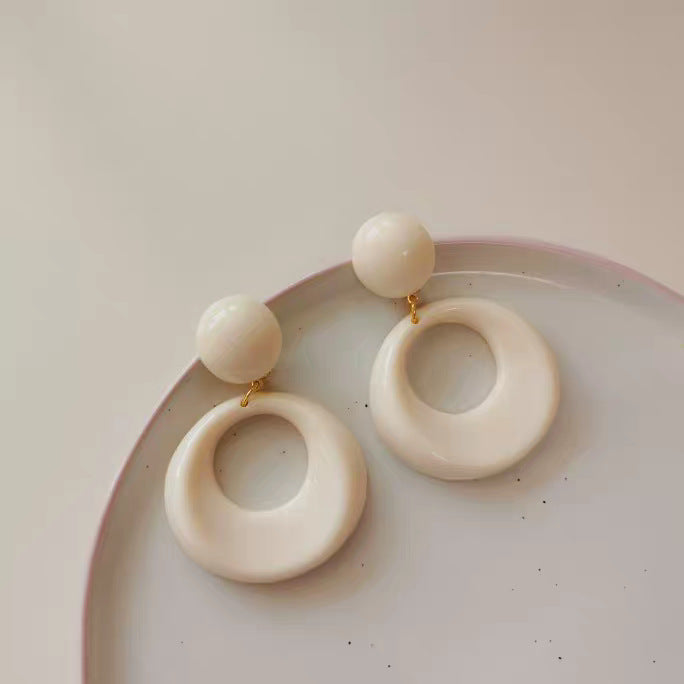 Geometric Acrylic Cream Earringsresin Stud Ear Clip