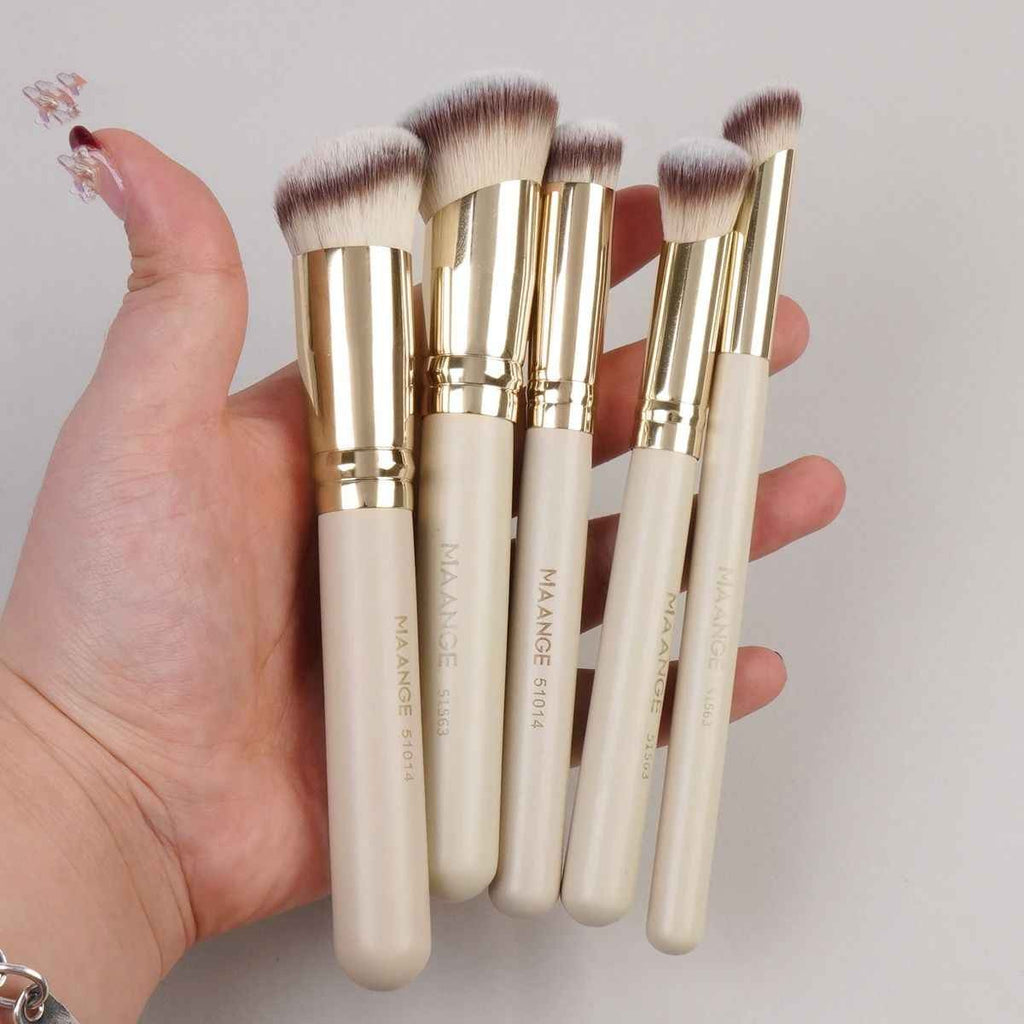 MAANGE 5 Pcs Makeup Brushes Powder Blusher Brush Foundation