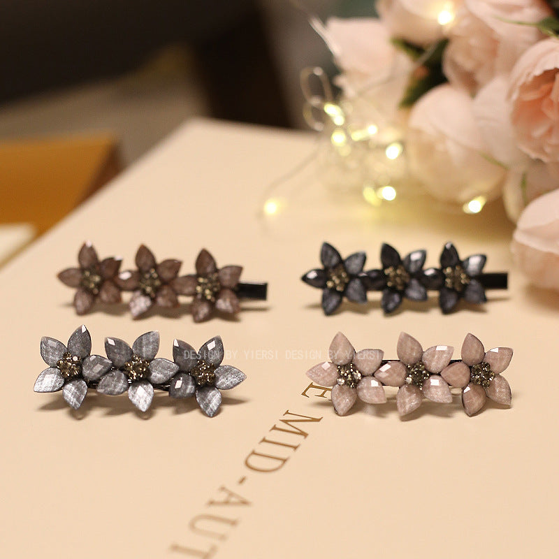 Retro Small Size Hairpin Headdress Resin Flowers