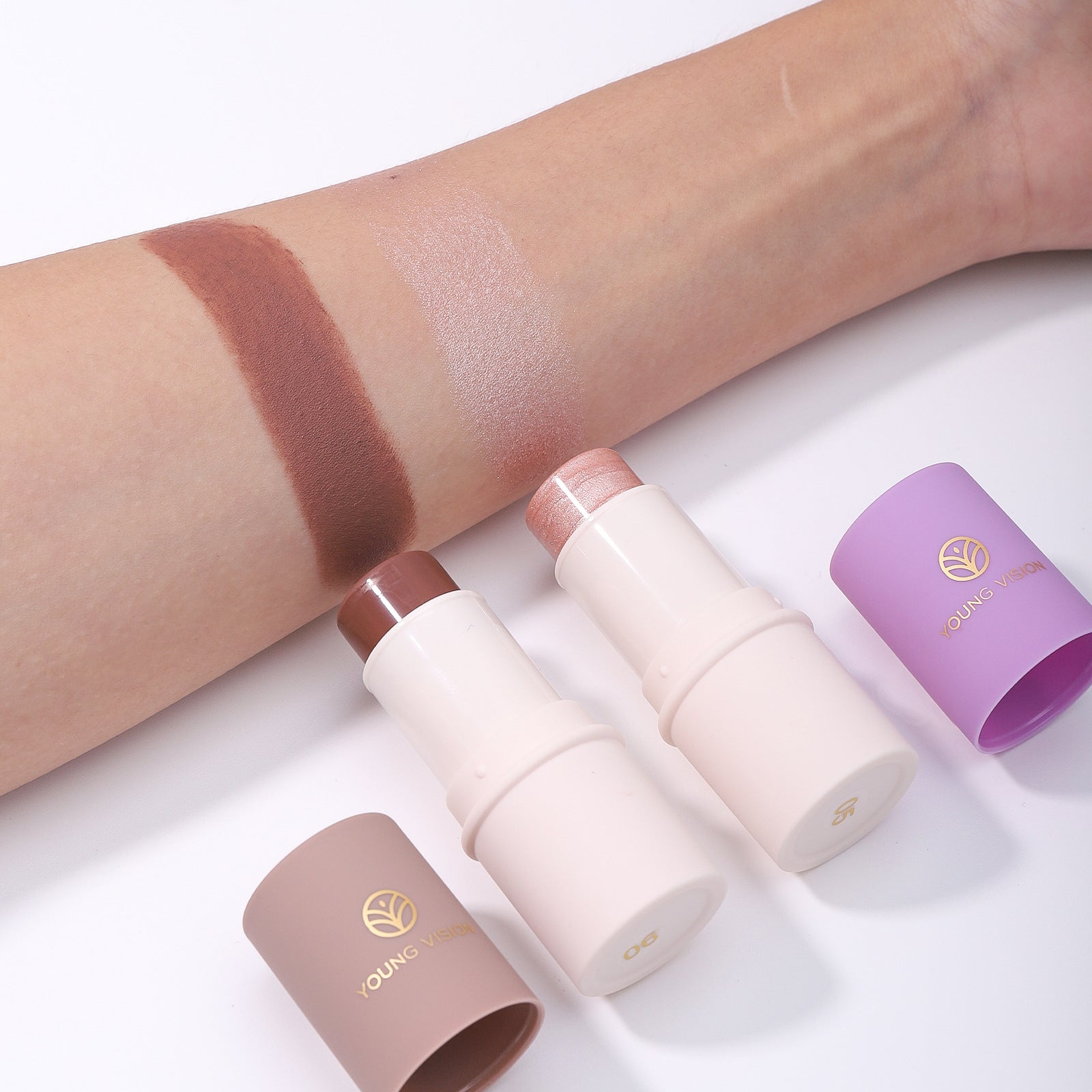 Stereo Highlight Contour Stick Crouching Silkworm Cream