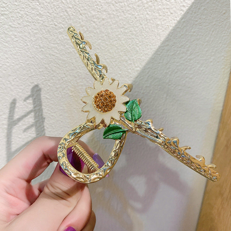 Women's Autumn Leaf Metal Grab Clip