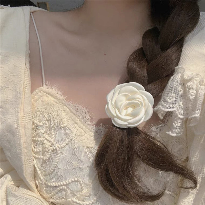 Vintage Oil Painting Style Cream Rose Hair Rope