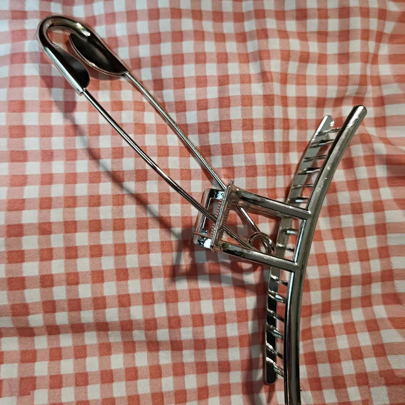 Oversized Pin Shark Clip Exaggerated Personality