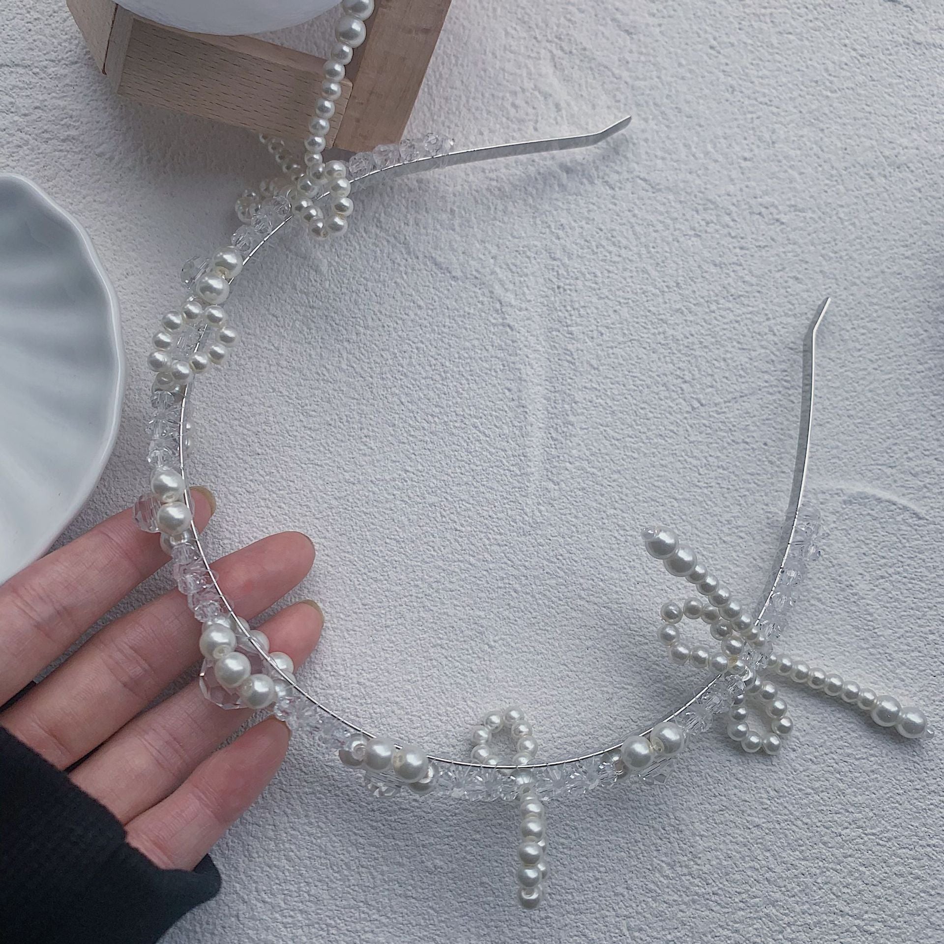 Design Pearl Crystal Hairband Online Celebrity