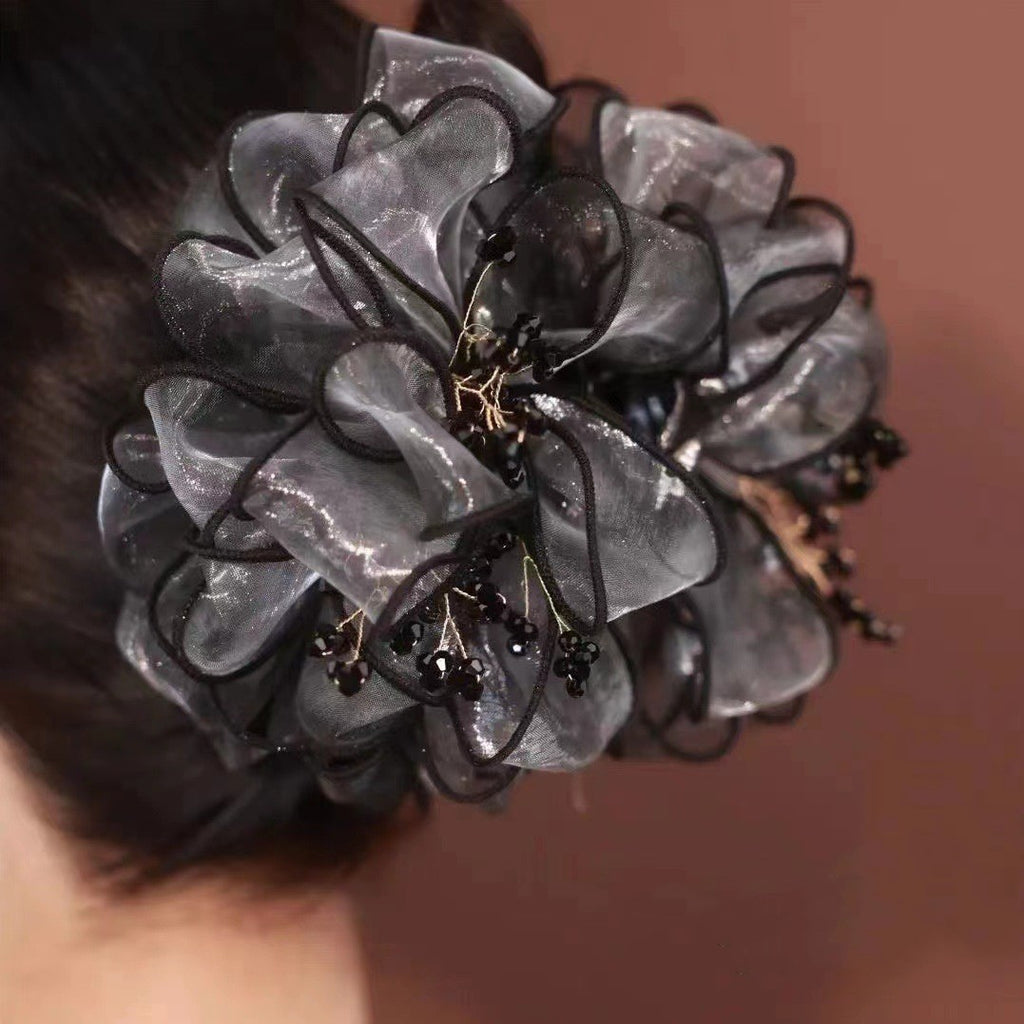 Fluffy And Draping Senior Gray Flower Bud Grip