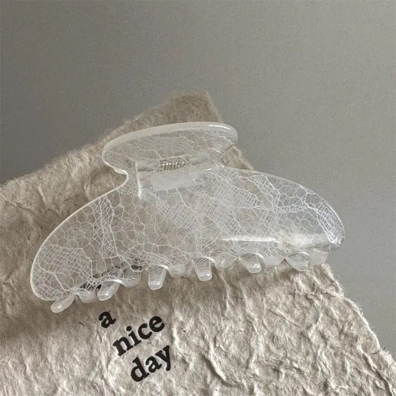 New Elegant Lace Acetate French-Style Retro Shark Clip For Women