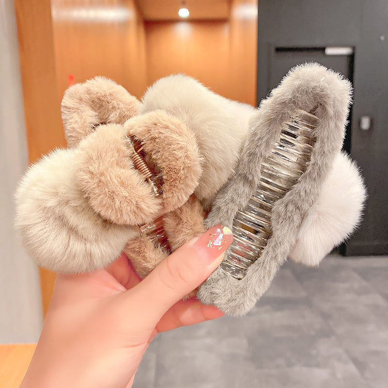 Cute Large Plush Ball Catch Clip Fashion Temperament
