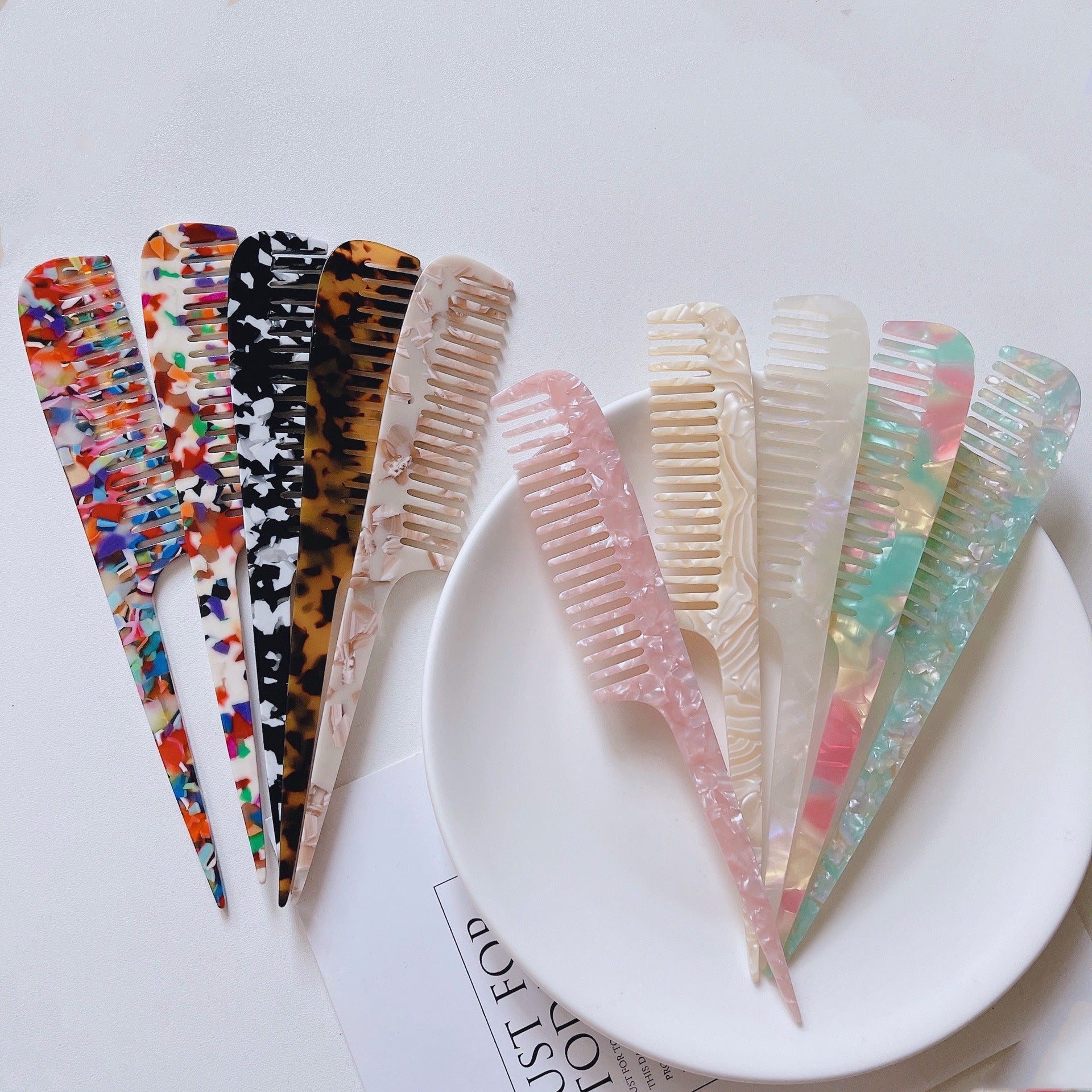 Simple Marble Texture Acetate Long Handle Pointed Tail Comb