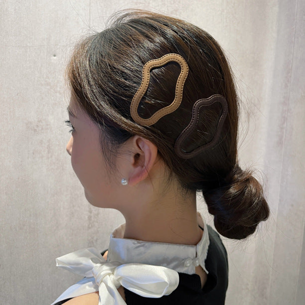 Female Leather Hollow Cloud Bangs Hair Clip
