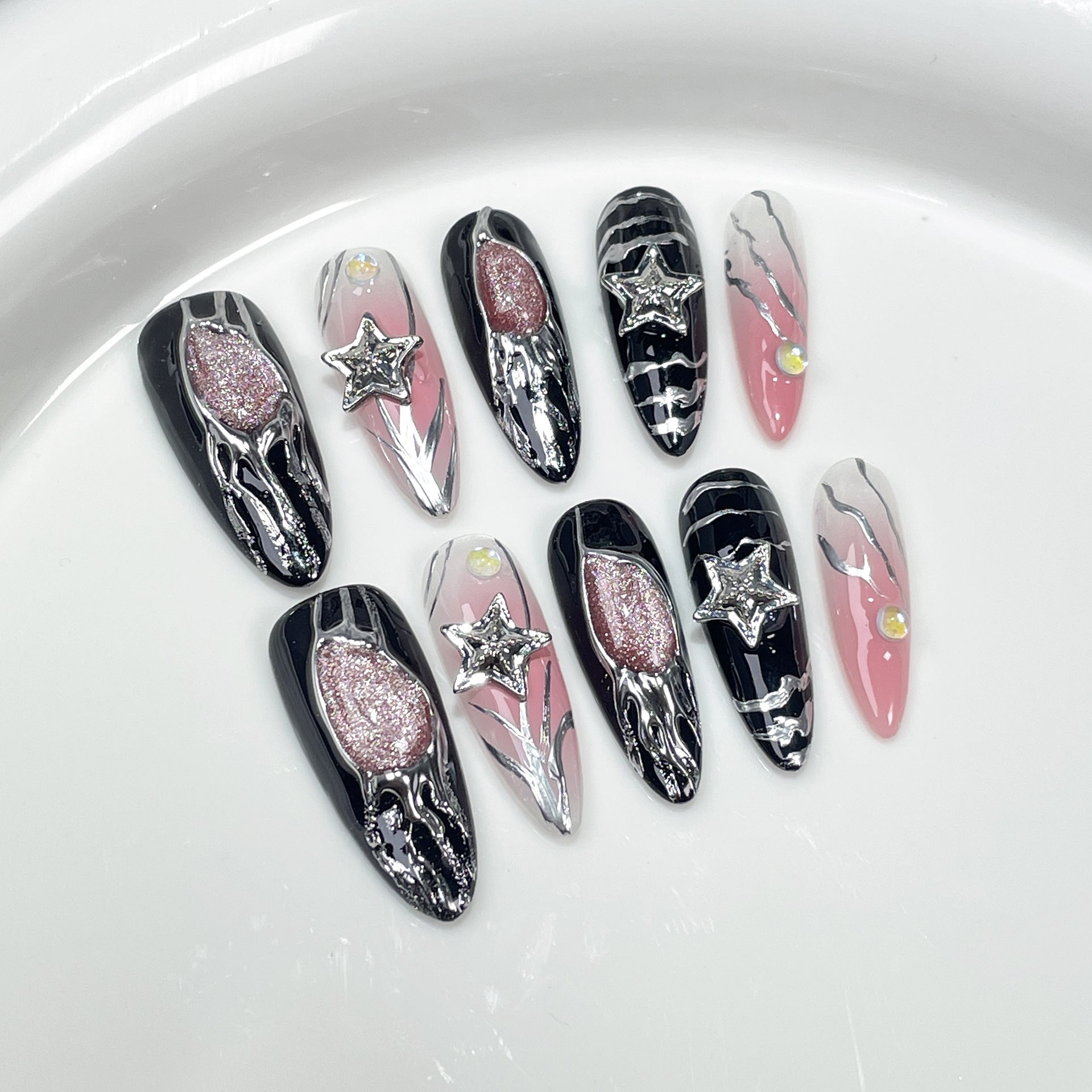 Hot Girl Hand-worn Nail Blush Mid-length Nail Stickers Flashing Personality Wearable Nail Sticker