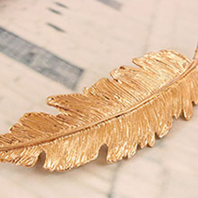 Fashion Lady Feather Leaf Spring Hairpin