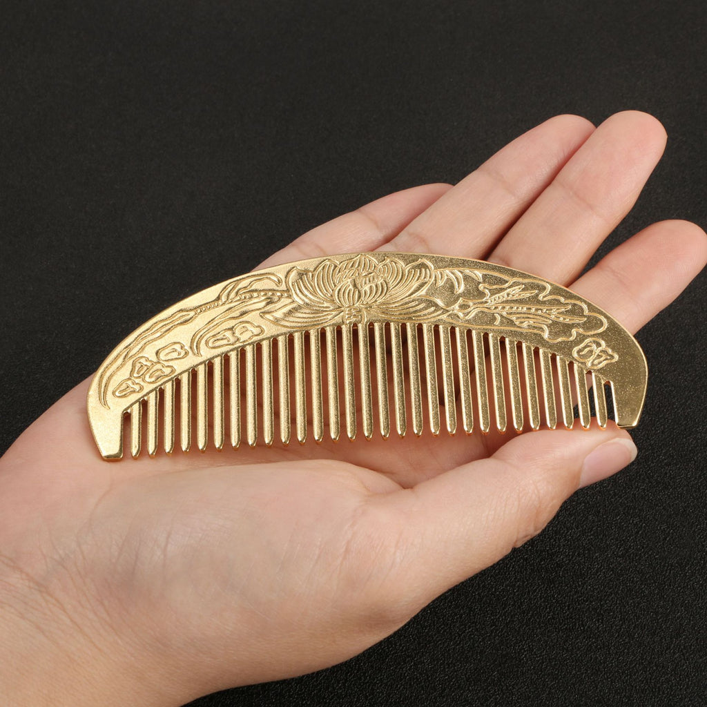 Retro Anti-static Lotus Carved Brass Comb