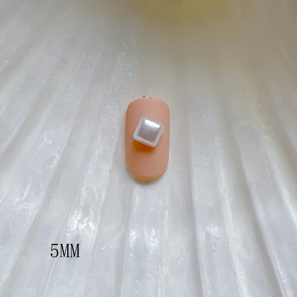 1 Pack Of Irregular Flat-bottom Pearl And Faux Pearl Nail Art Accessories