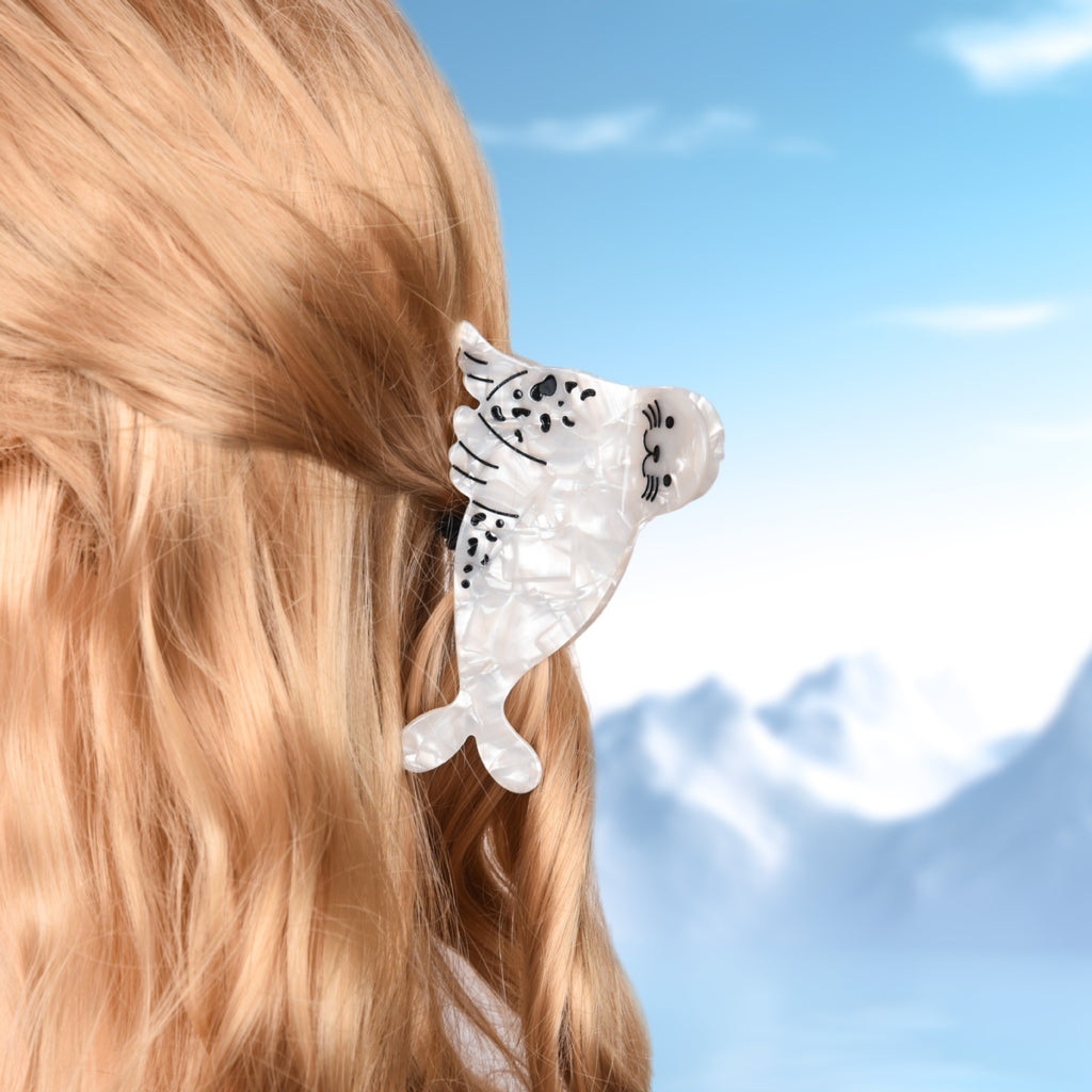Marine-style Hair Clip For Updo Hairstyles At The Back Of The Head