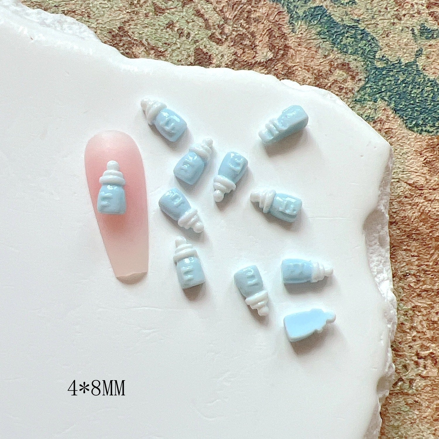 Nail Art Cartoon Accessories In The Shape Of A Baby Bottle
