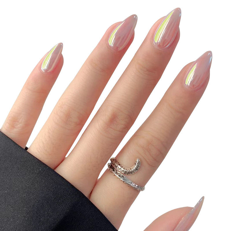 Women's Fashion Temperament Wearable Nail Sticker