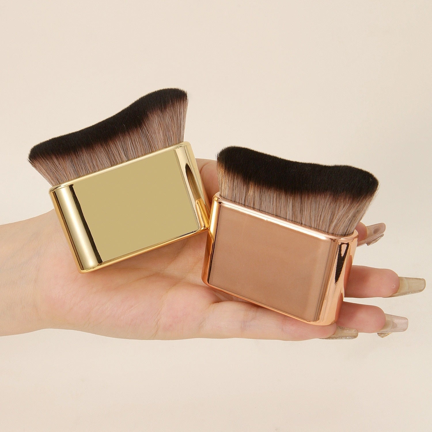Makeup Brush Powder Foundation Brush Seamless BB Cream Skin Care Body Brush Skin Moisturizing Cream Apply Smear-proof Makeup Liquid Foundation Large Wave Type