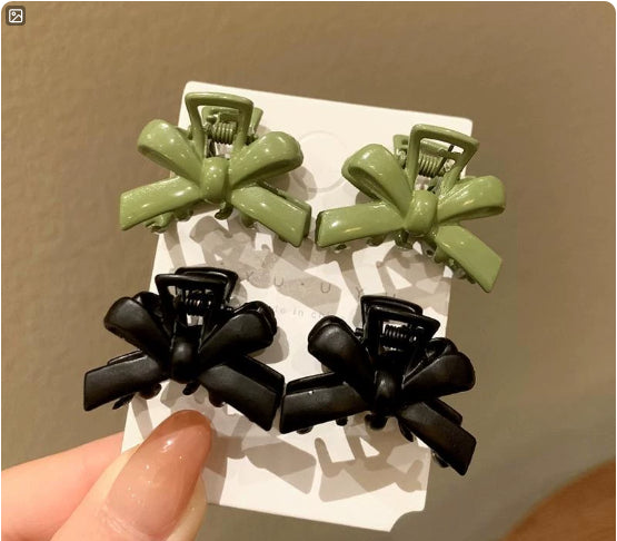 Candy-colored Metal Hair Clip With A Bow