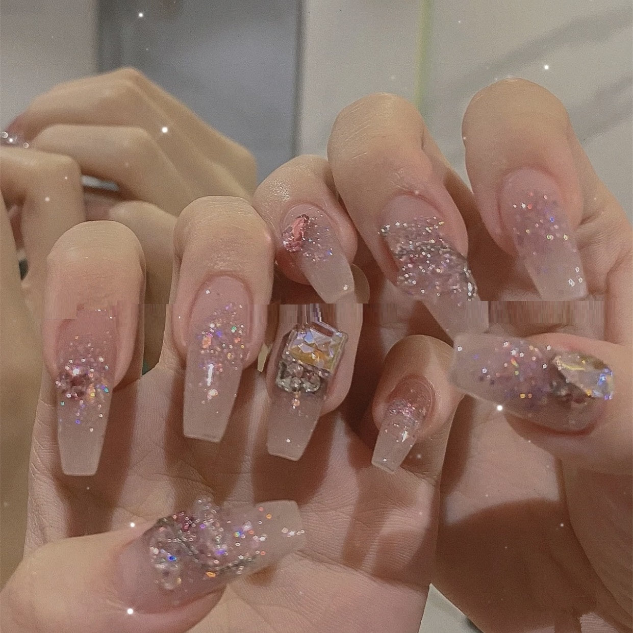 Removable Chain Broken Diamond False Nail