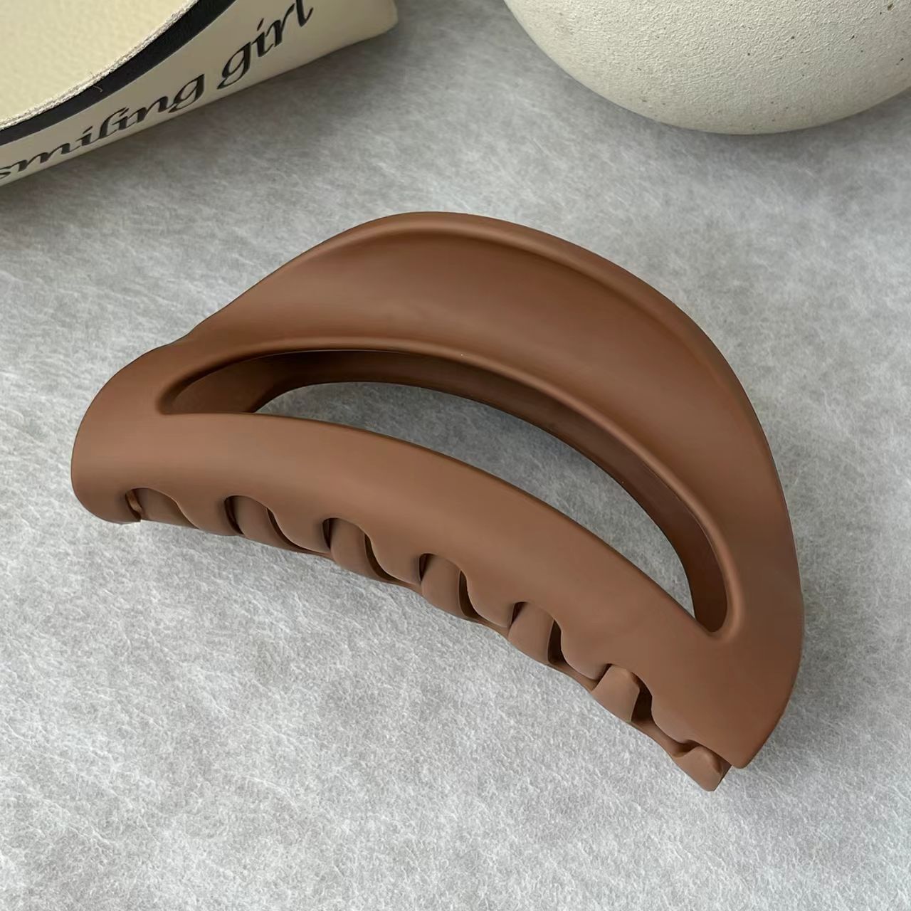 Shark Clip Hair Clip Thats Gentle On The Scalp For Women