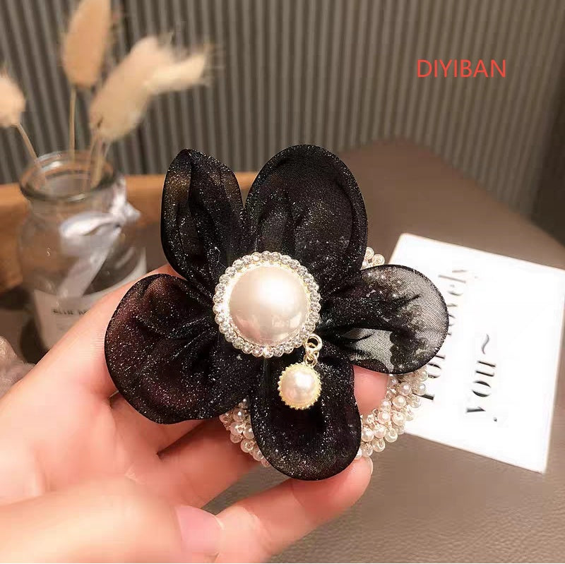 Delicate Pearl Flower Ball Hair Circle