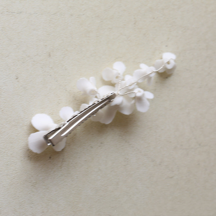 Small And Delicate Ceramic Flower Hairpin
