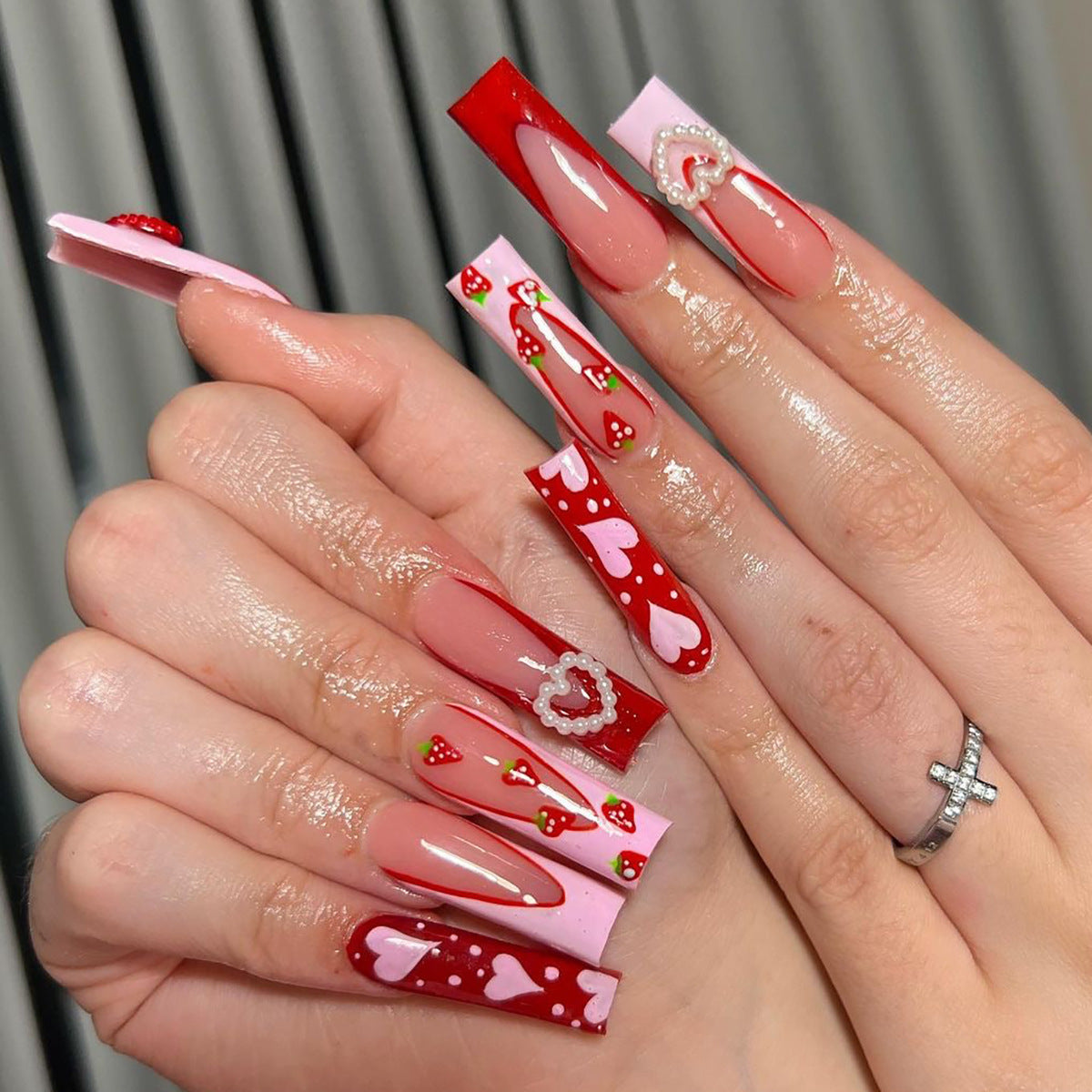 Valentine's Day Three-dimensional Love Pearl Wear Nail Sticker