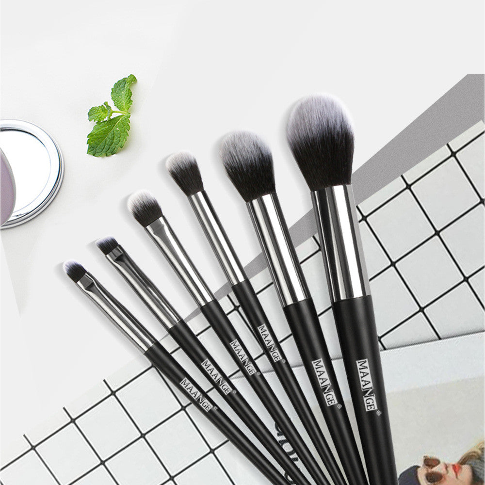 Maange Fashion 6 Makeup Tools Female Trimming Blush Eyeshadow Brushes