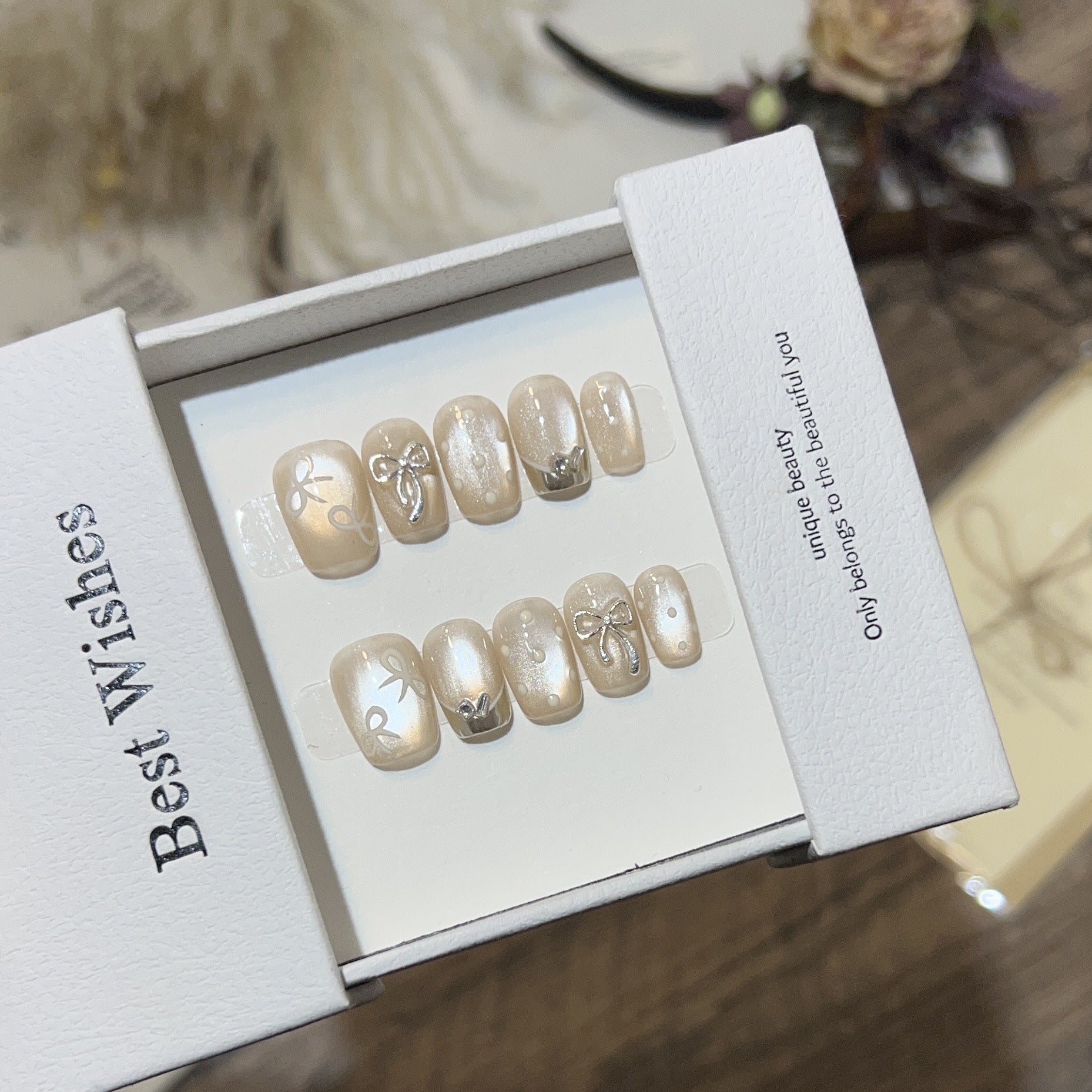 Best wishes Cat Eye Kafuu Wear Nail Short High-grade Atmosphere Light Bulb Cat Eye Manicure