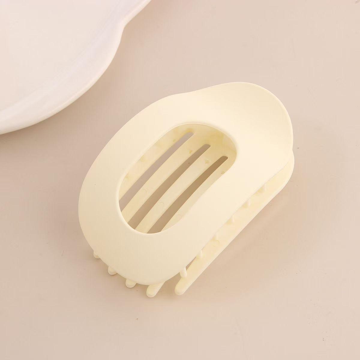 Elegant Duckbill Female Back Head Updo Large Size Shark Clip