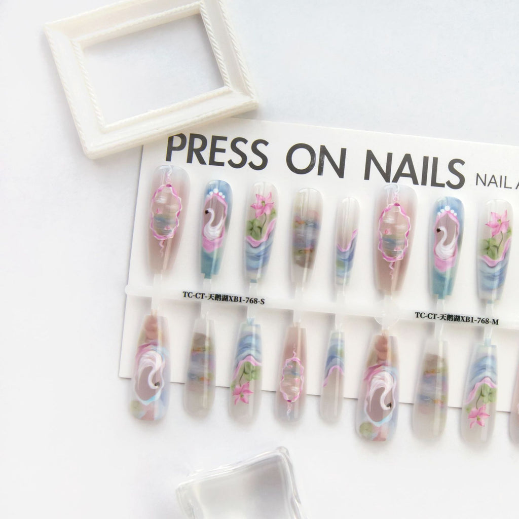 Press On Nails Ancient Style National Style Swan Lake Blooming Prefabricated Nail Tip Wear Armor