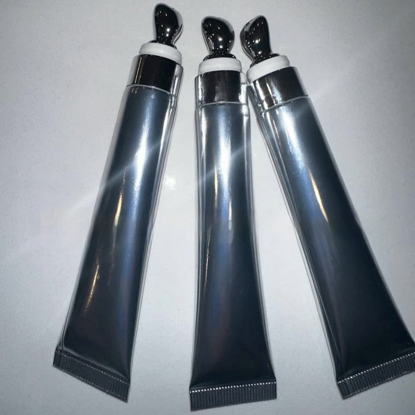Retro Lip Oil Care For Plump Lips