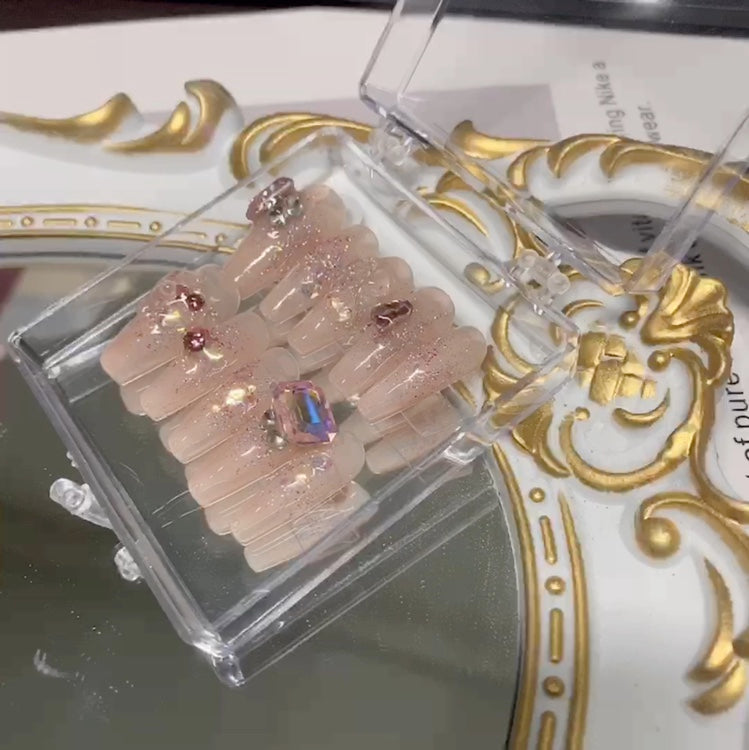Removable Chain Broken Diamond False Nail