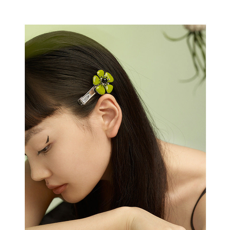 Oil Drop Green Simple Three-dimensional Flower Hairpin Niche Sense Of Luxury