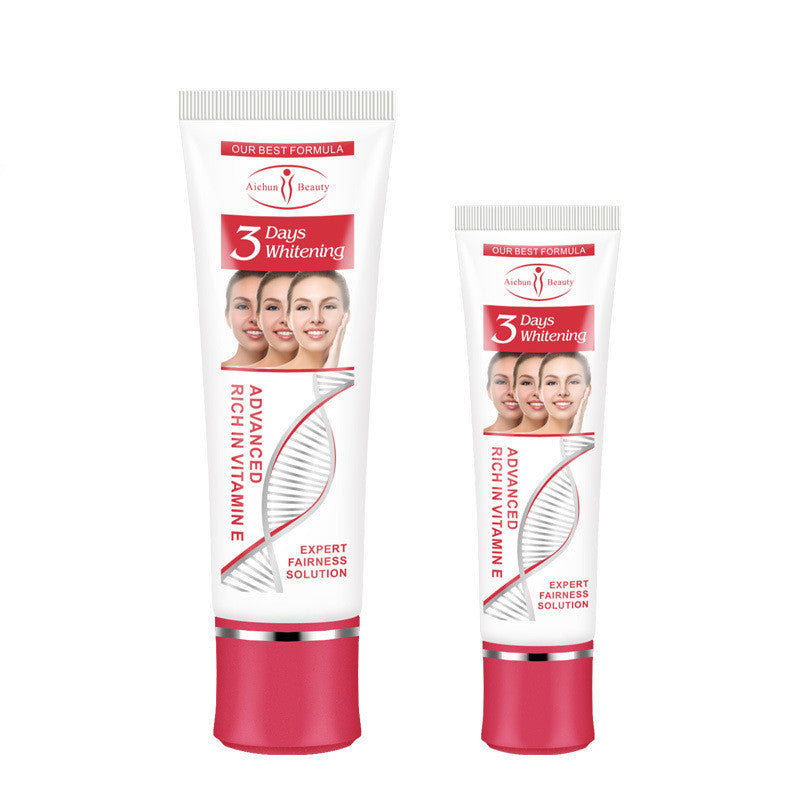 Ladies Face Cream Brightens And Moisturizes The Skin