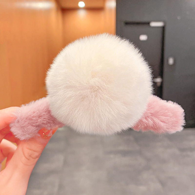Cute Large Plush Ball Catch Clip Fashion Temperament