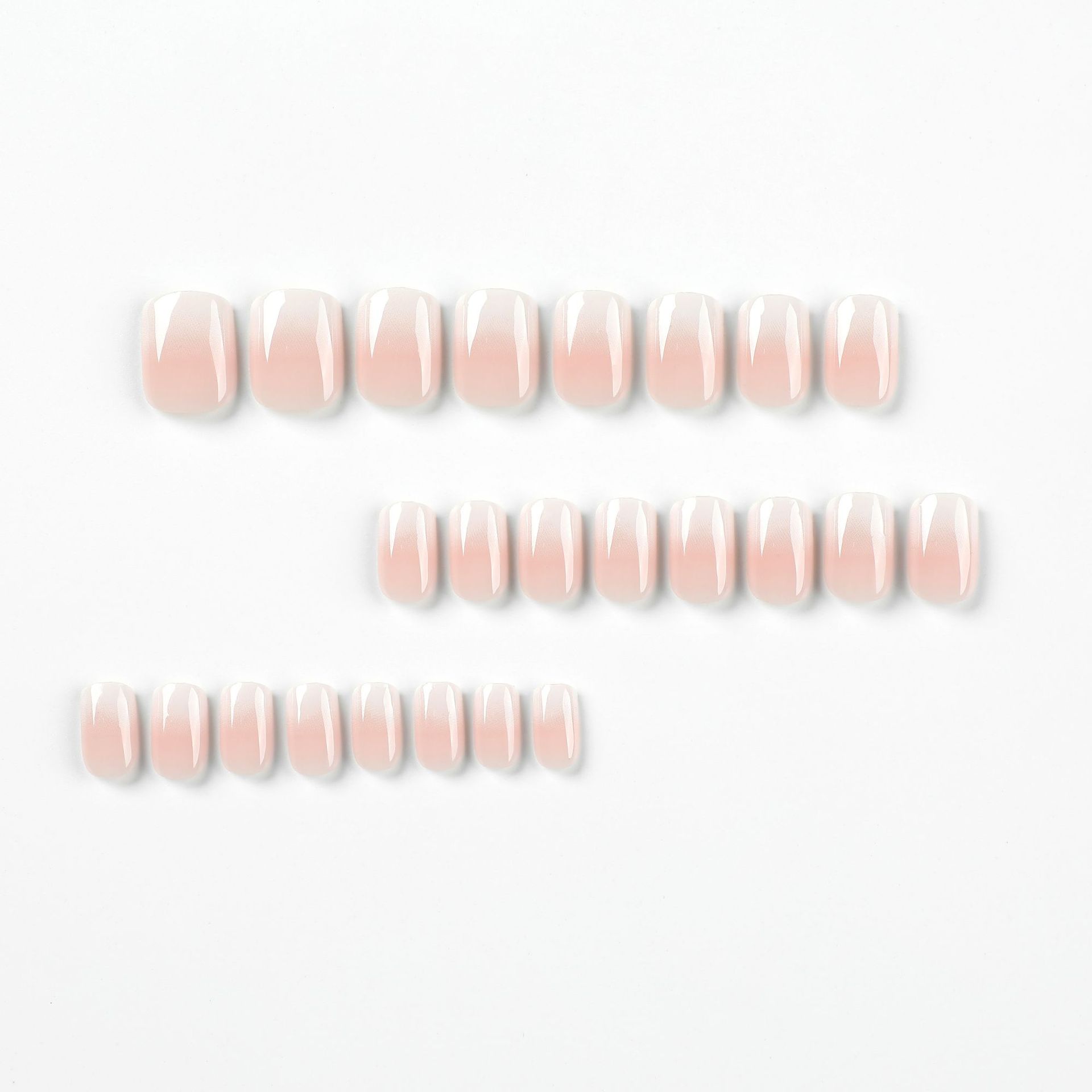 Lefan Manicure Wear Nail Short Patch Finished Product