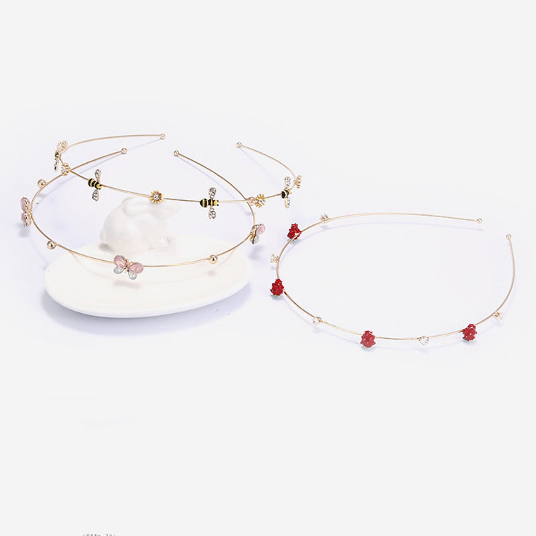 Simple forest girl with hair thin headband