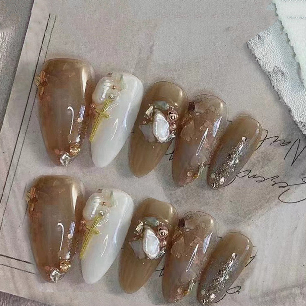 Women's Fashion Amber Blooming Gradient Nail Art